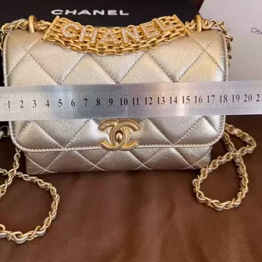 chanel金色侧背包 图片 6
