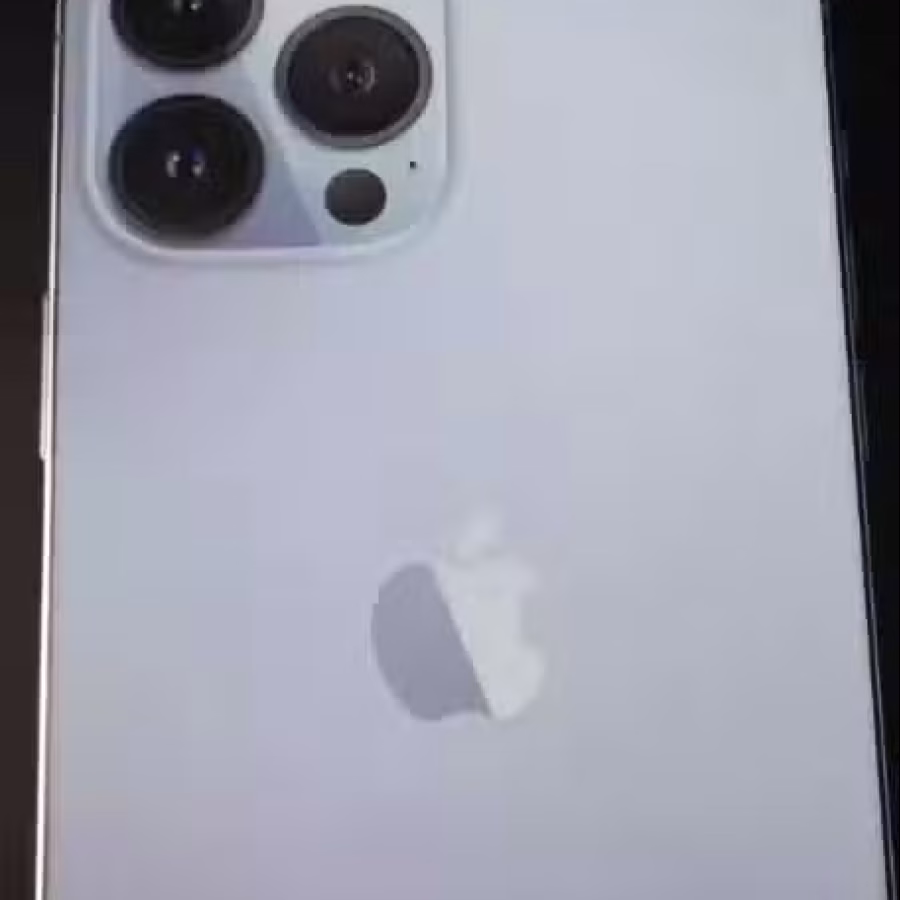收两部Iphone 13 Pro Max 256G. 图片 1