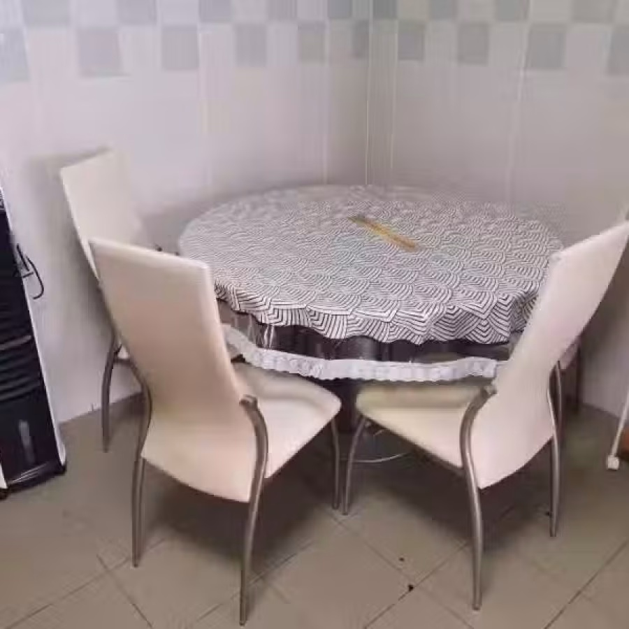 搬家处理玻璃餐桌椅子 图片 1
