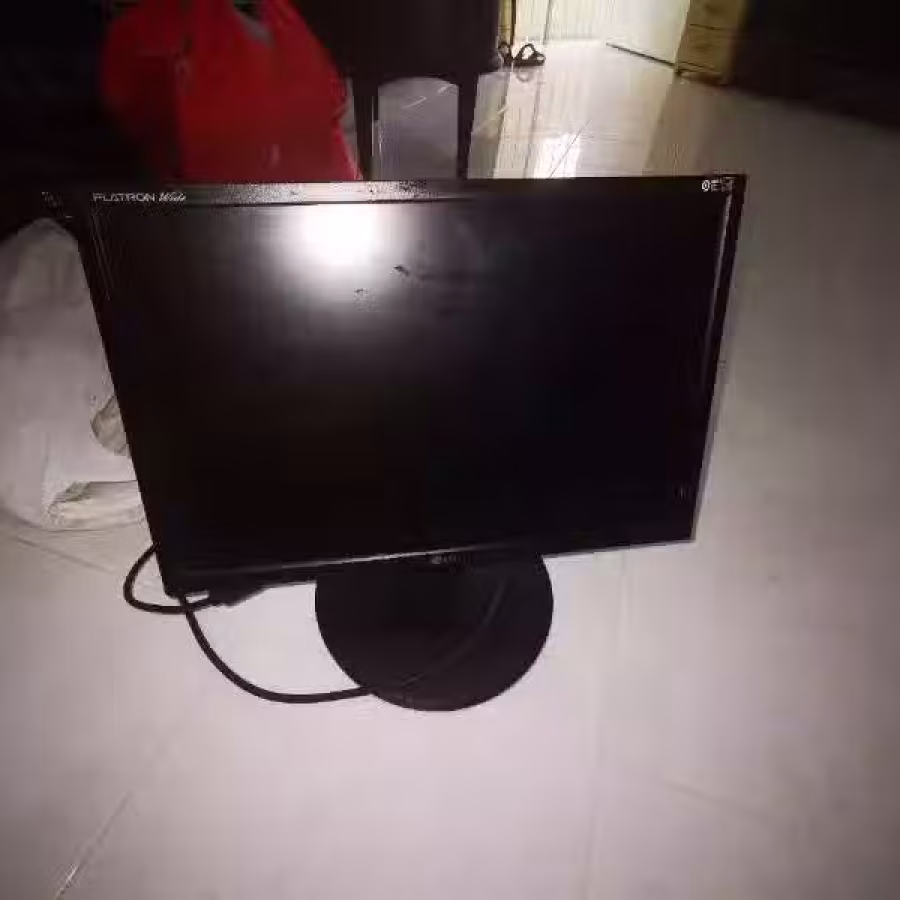搬家处理旧显示器 图片 1