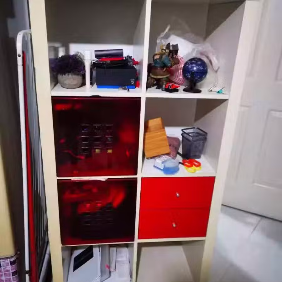 IKEA 柜子免费送 图片 1
