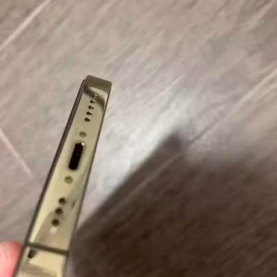苹果国行版双卡两部  图片 2