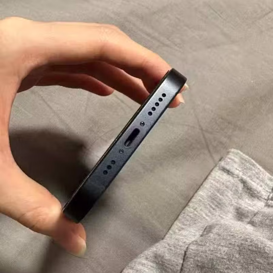 苹果13，256GB，午夜色，无刮痕 图片 3