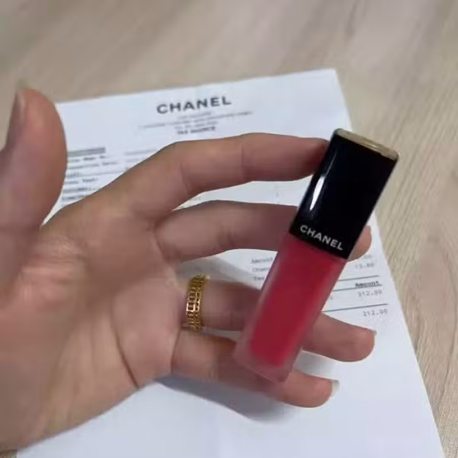 全新正品 Chanel 口红 144 色号 图片 1