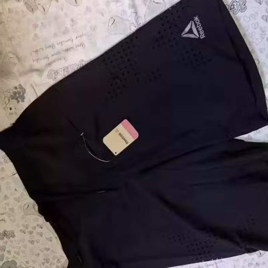 低价处理 品牌 Reebok 等运动短裤 图片 1