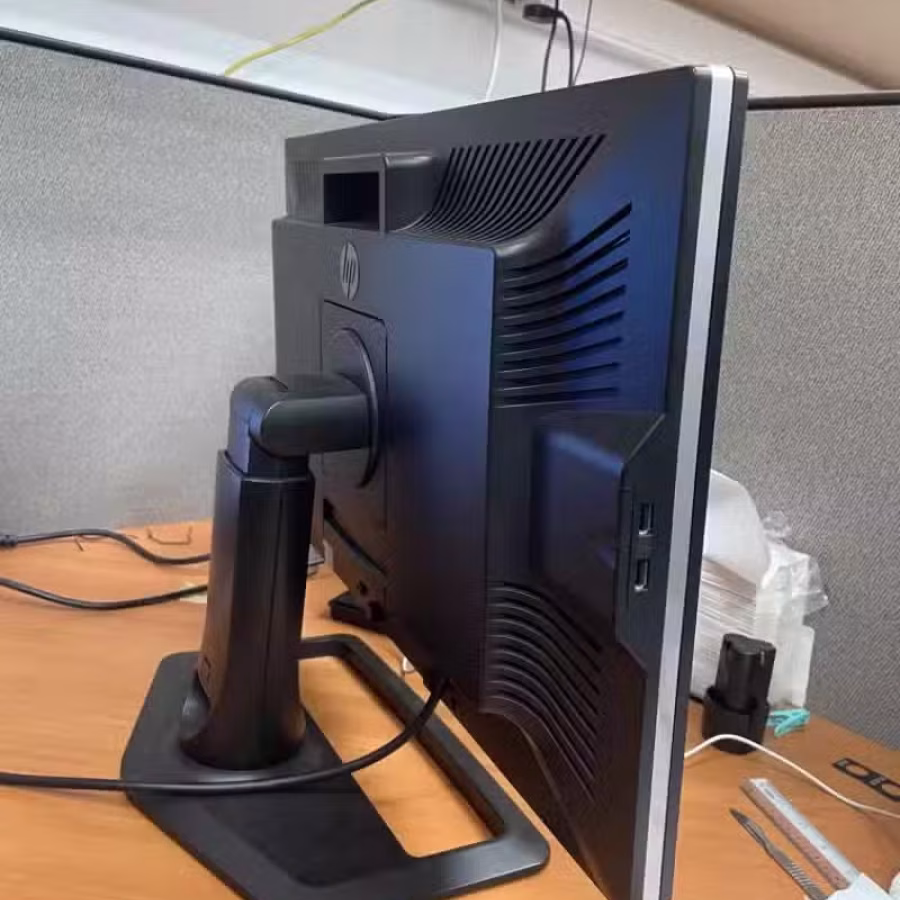 24寸液晶显示器转让 图片 5