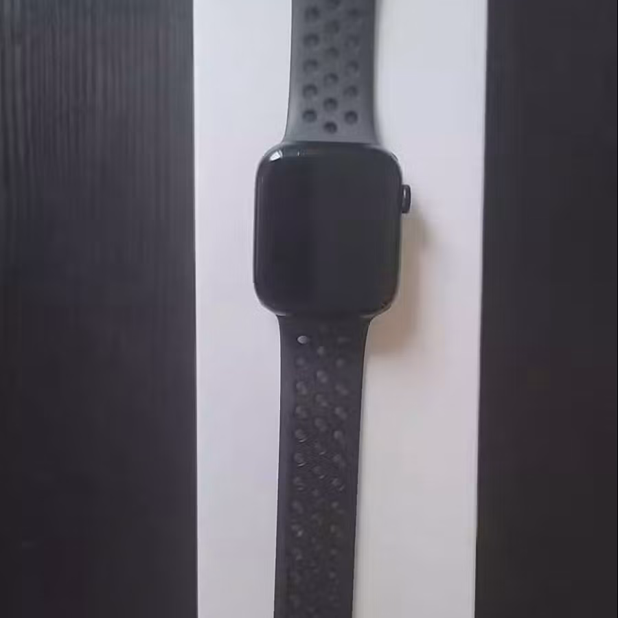 Apple Watch S7 黑色 GPS 45mm 图片 5