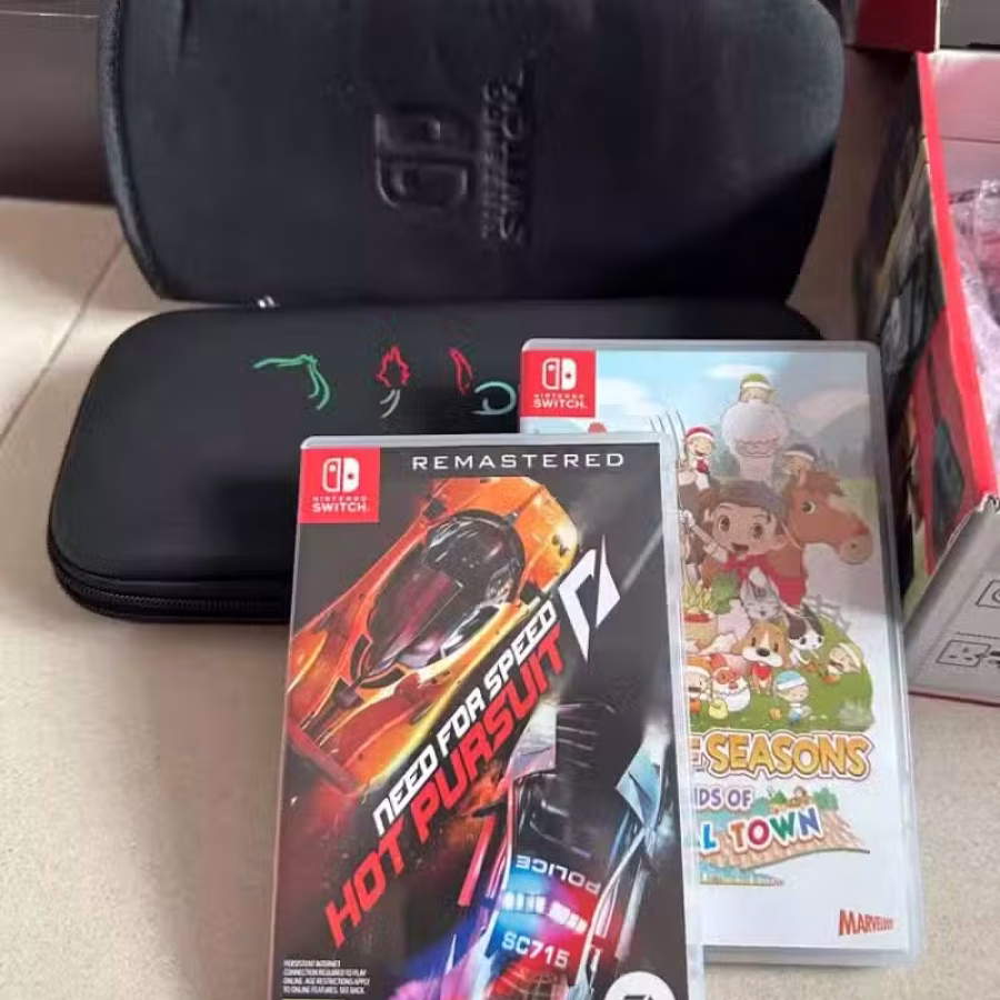任天堂SWITCH  图片 1