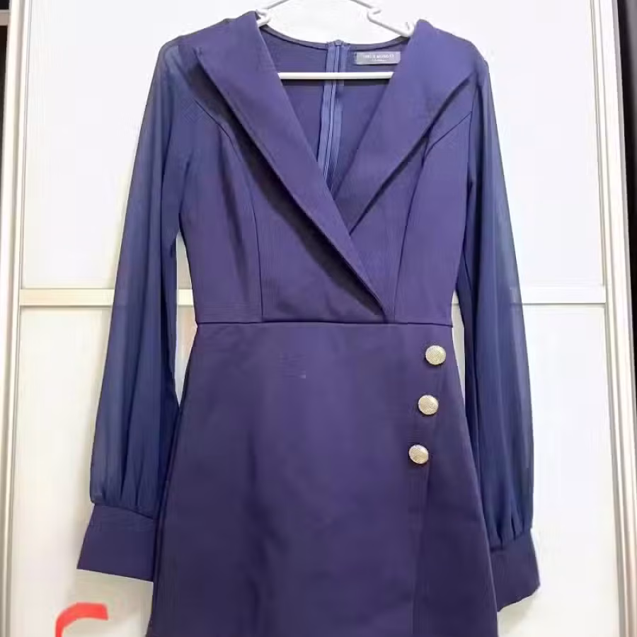 全新.9.9新，9.5新女装，一律2块 图片 35
