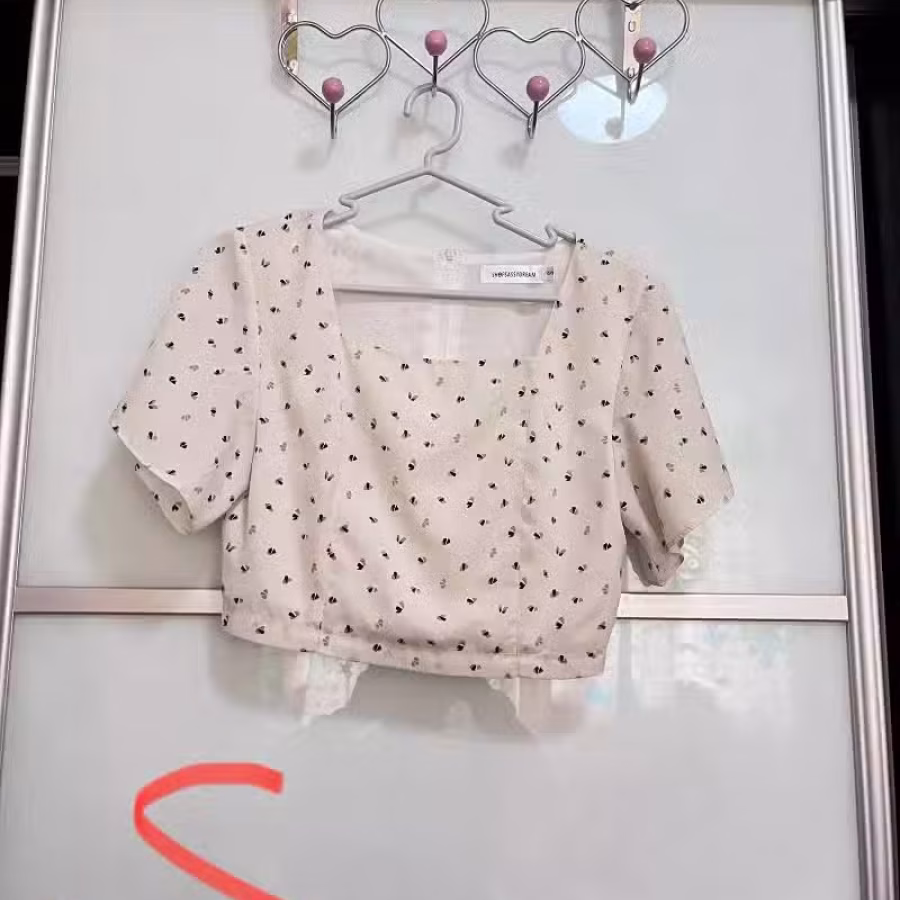 全新.9.9新，9.5新女装，一律2块 图片 43