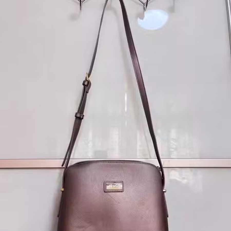 全新.9.9新，9.5新女装，一律2块 图片 13