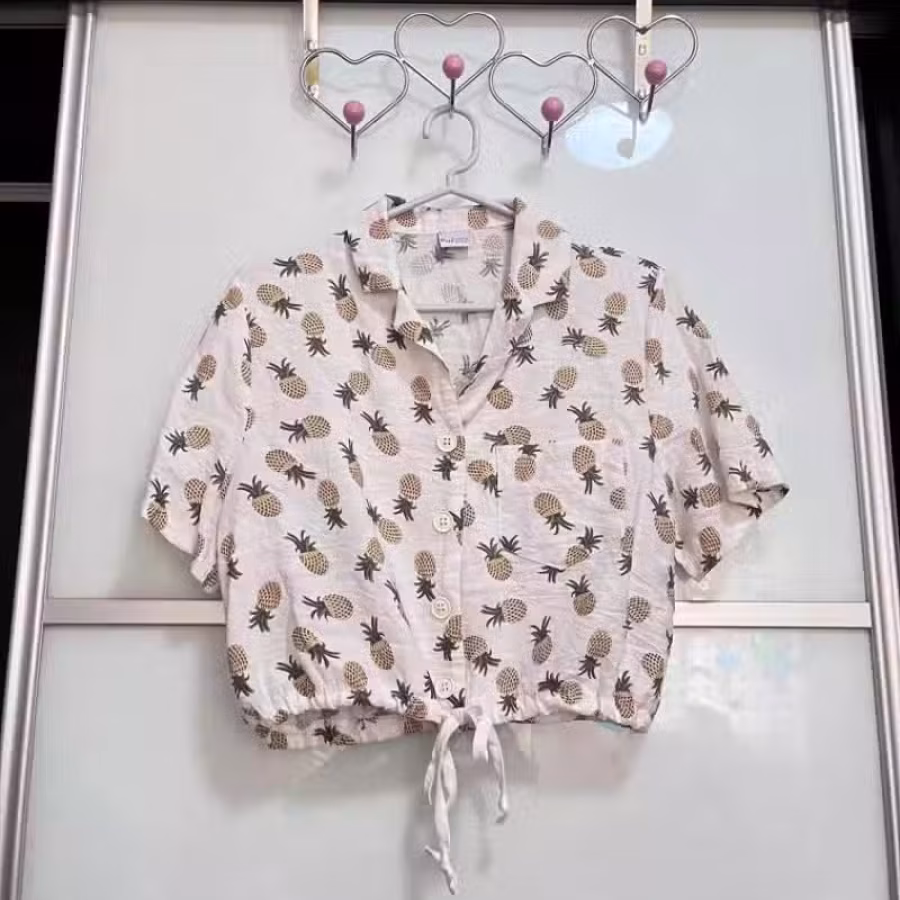 全新.9.9新，9.5新女装，一律2块 图片 15