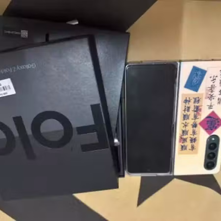 三星 fold4 256G 图片 2