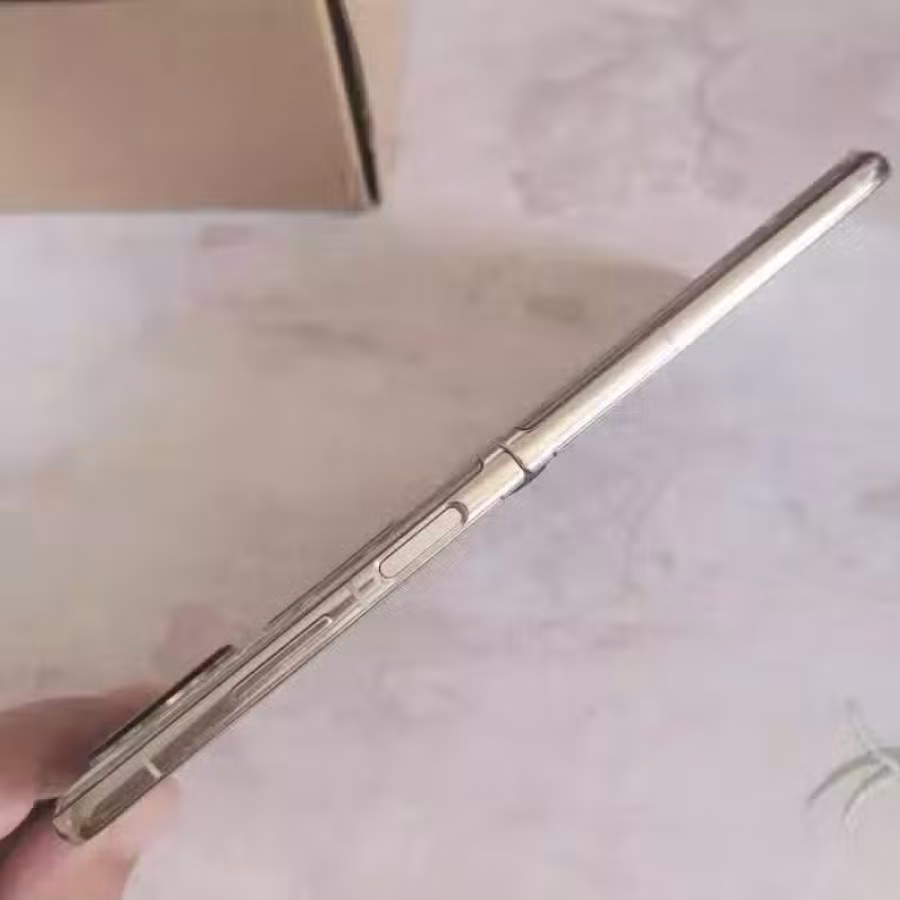 华为折叠手机，月光宝盒P50 Pocket艺术定制款鎏光金，顶级配置12gb 图片 6
