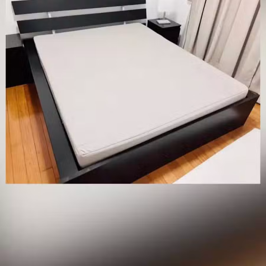 二手双人床垫 图片 1