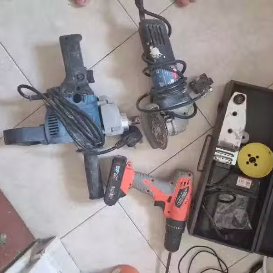 有一些装修工具要处理电镐，搅拌机，小推车 图片 3