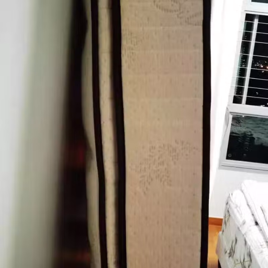 出售自用一年的品牌床垫+床架 和高级沙发 图片 1