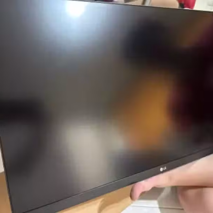 27寸电脑屏幕 4K高清 60帧 图片 1