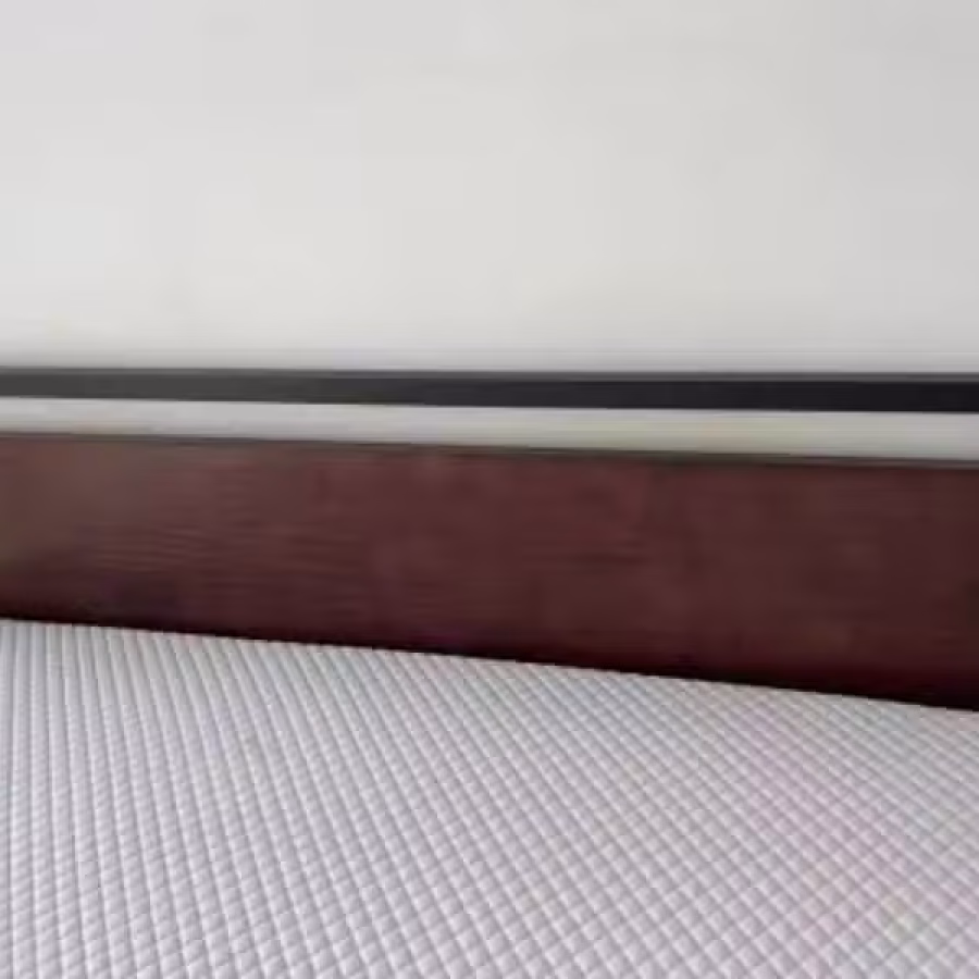 Queensize 床架和床垫 图片 2
