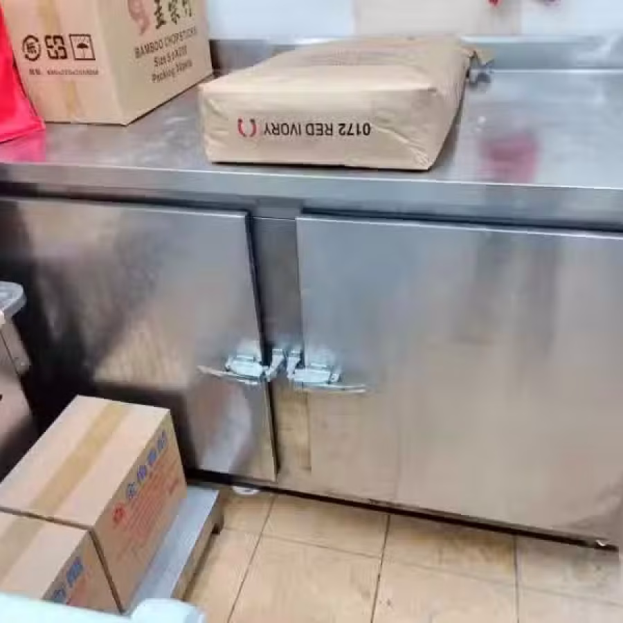 商用操作台冰箱 图片 2