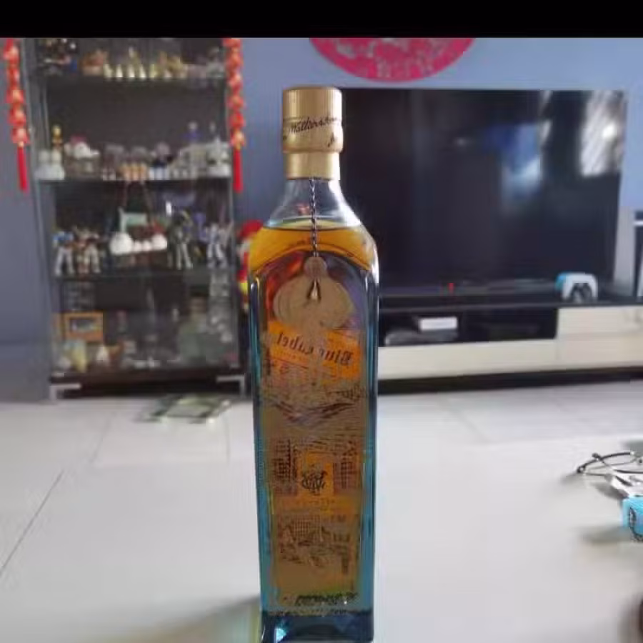尊尼获加蓝牌东南亚珍宝 75cl（限量版设计）  尊尼获加蓝牌 (Johnnie 图片 2