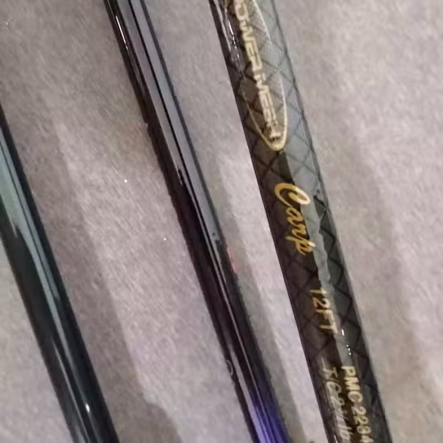 出售3支 3.66米的竿 三支都是轻竿 都是牌子的可以上网查看  图片 2