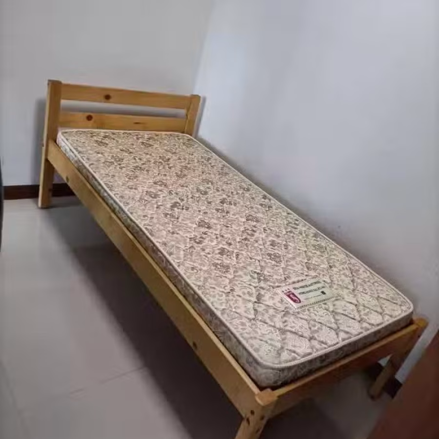 $100新币出3张单人床带床垫，Serangoon石龙岗自取 图片 2