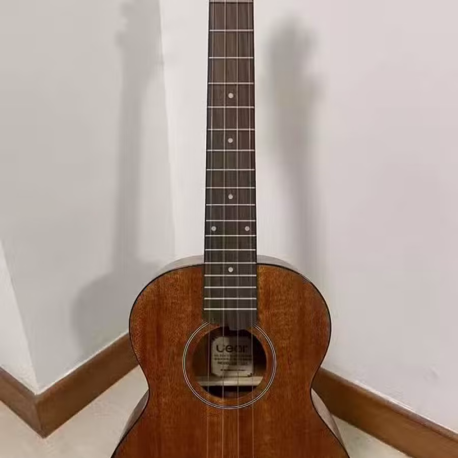 UEAR 尤克里里 图片 1