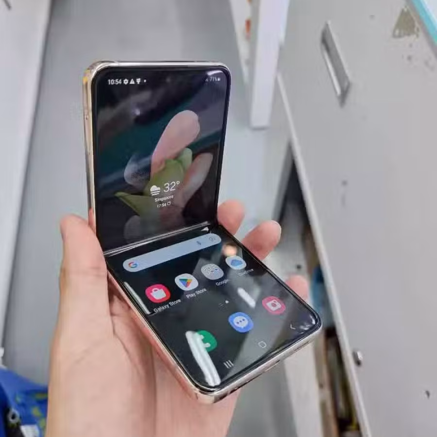 Samsung Z flip 4 图片 6