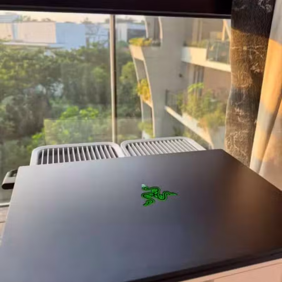 笔记本电脑雷蛇灵 Rtx 4090（16寸） 图片 1