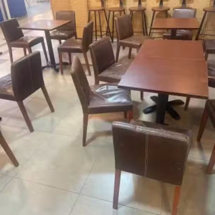 真皮桌椅 图片 1