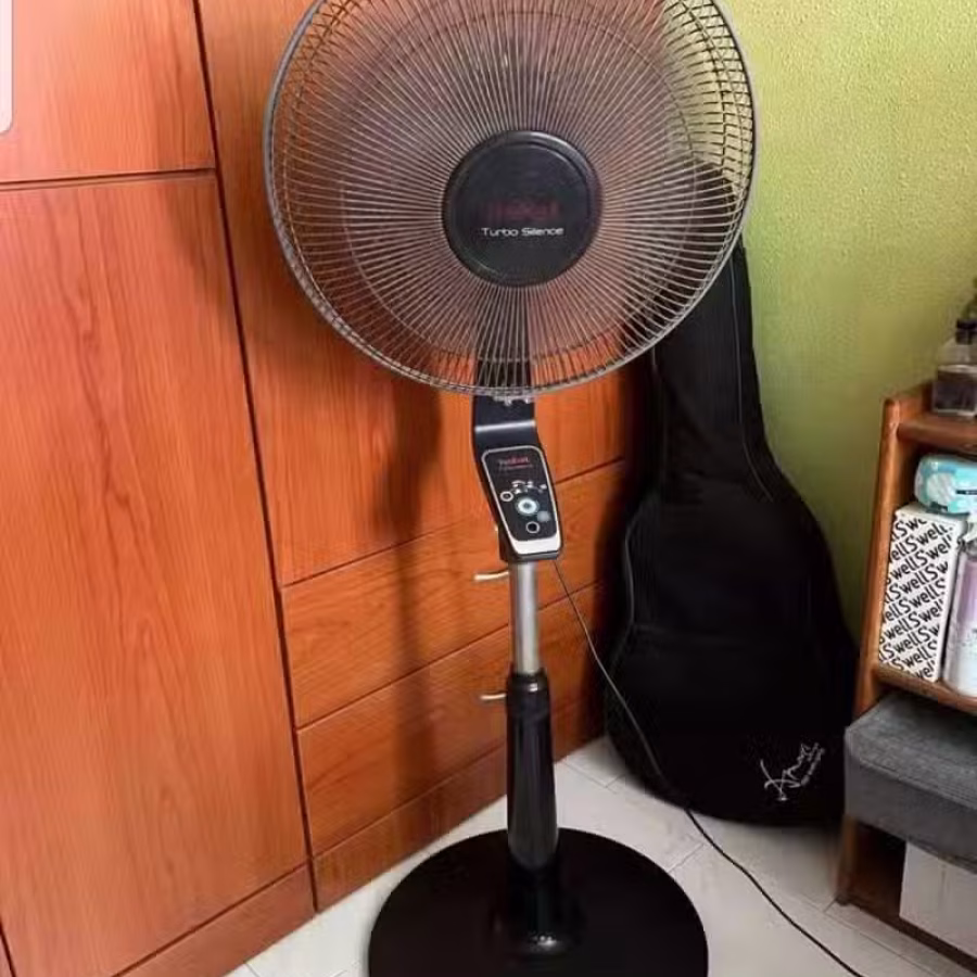 九成新 电风扇 很静的  图片 1