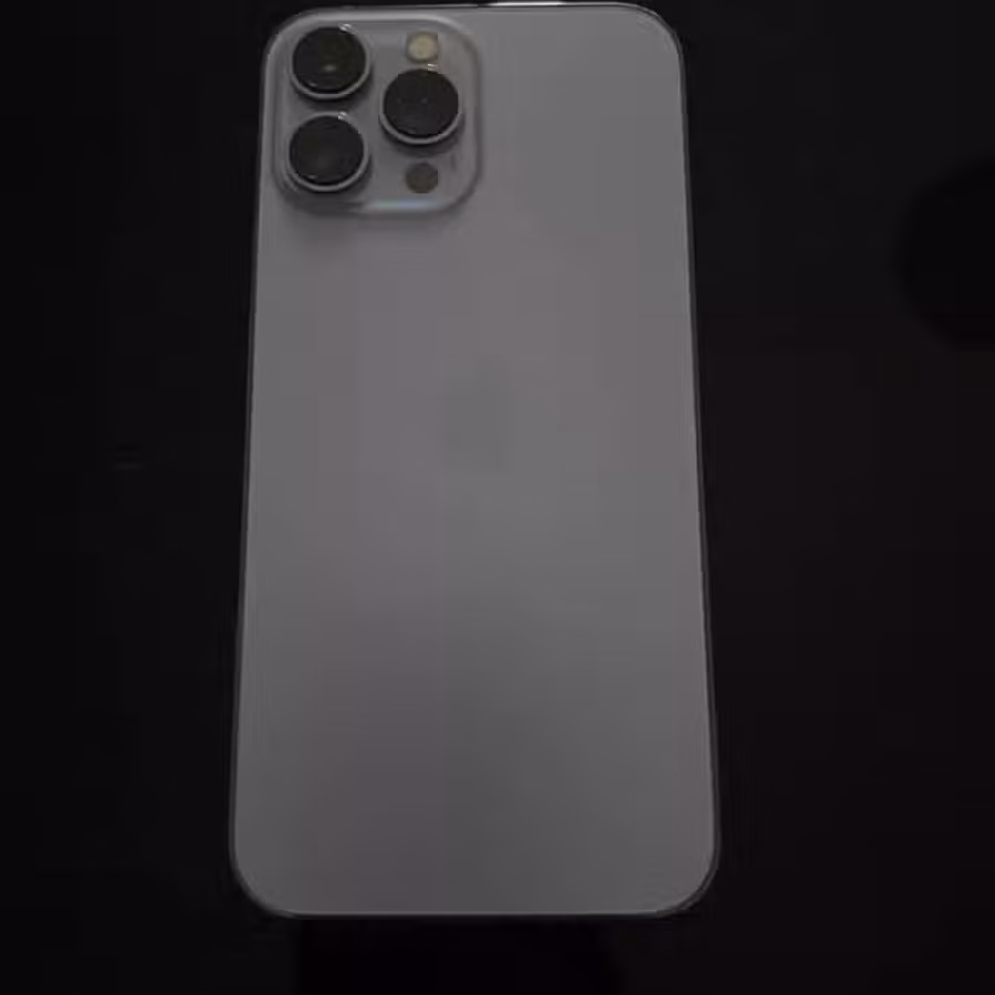 iPhone 13  图片 2