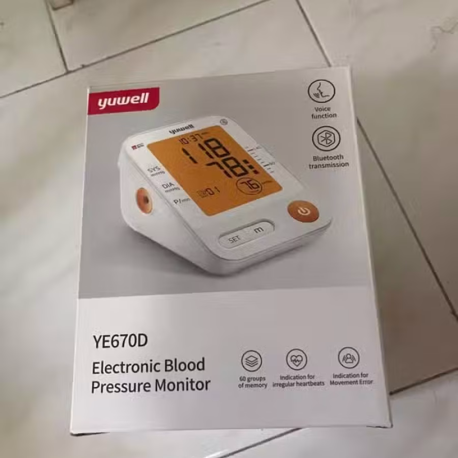 便宜卖  介意的请绕过  冰点永久除毛器还有量血压的 家里有老人可以用 几乎全新 图片 2