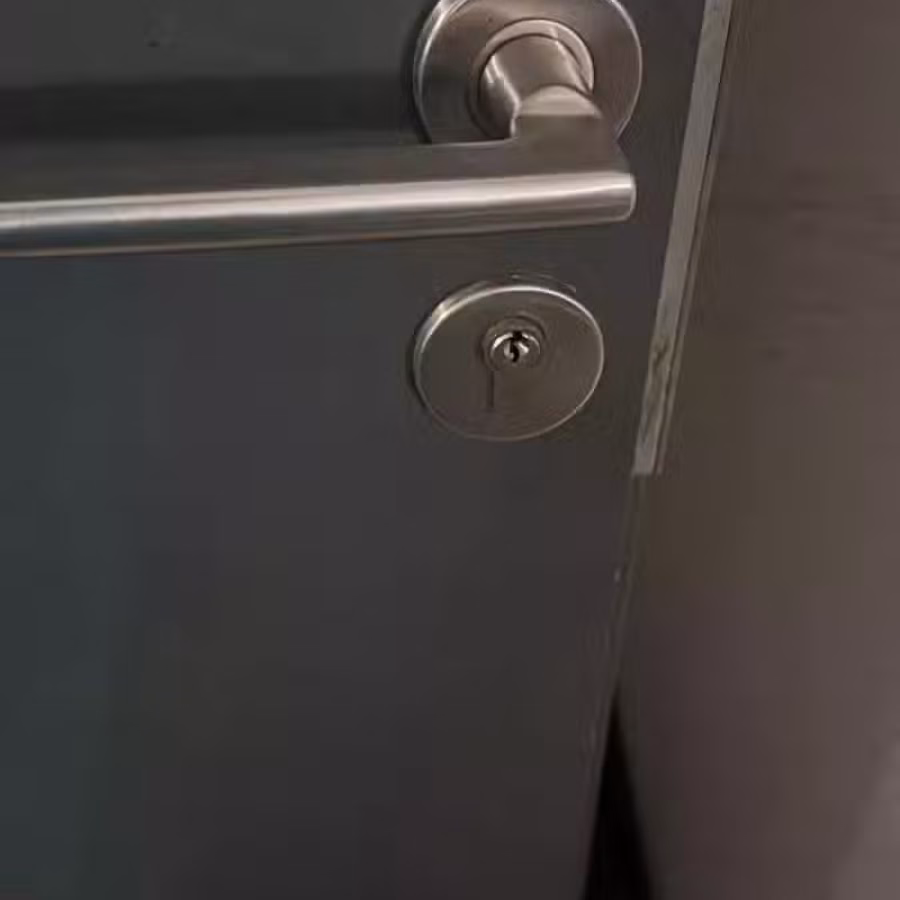专业开锁/换锁/保险箱/开车门/信箱服务 图片 1