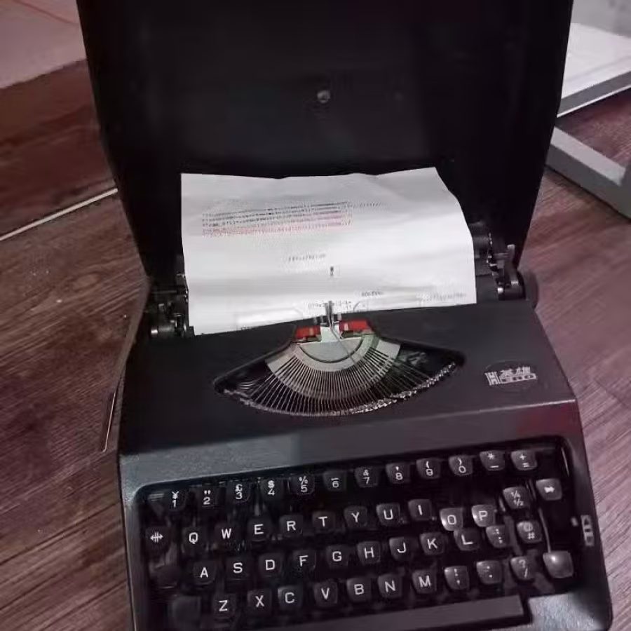 古董打字机 图片 2