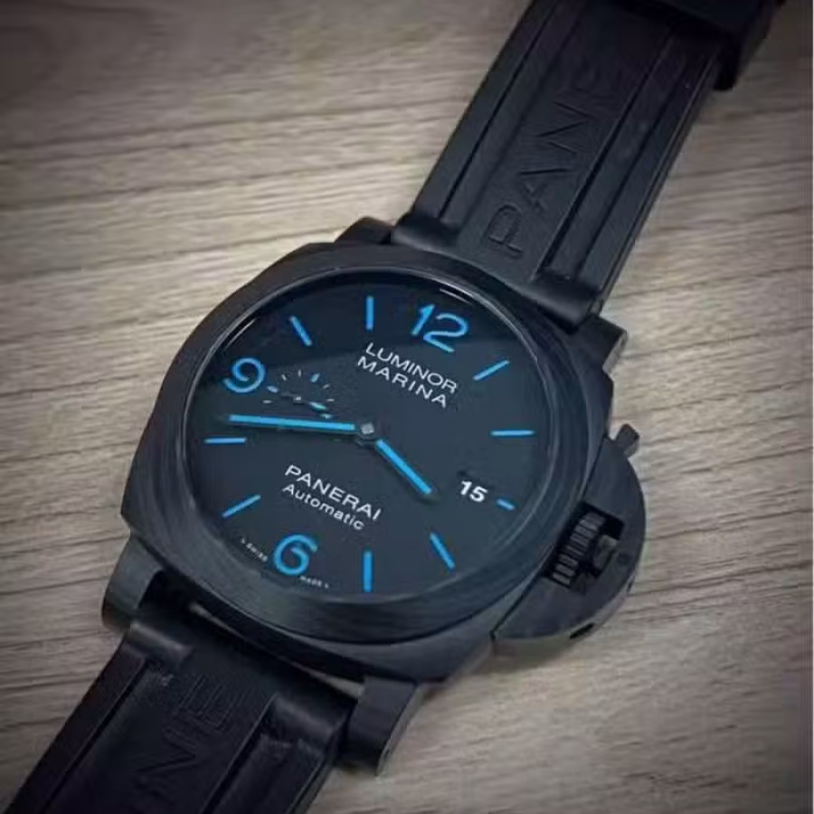 Panerai Luminor Marina Carbotech 图片 1