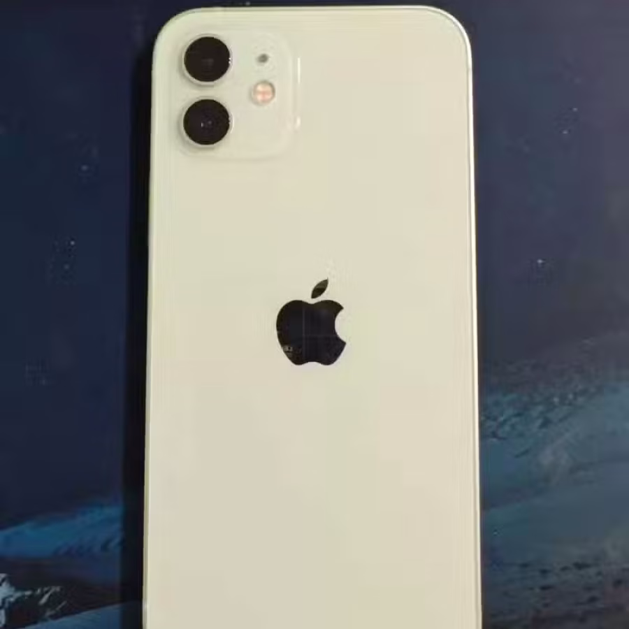 iPhone 12 256GB 99%新 S$640出 图片 2