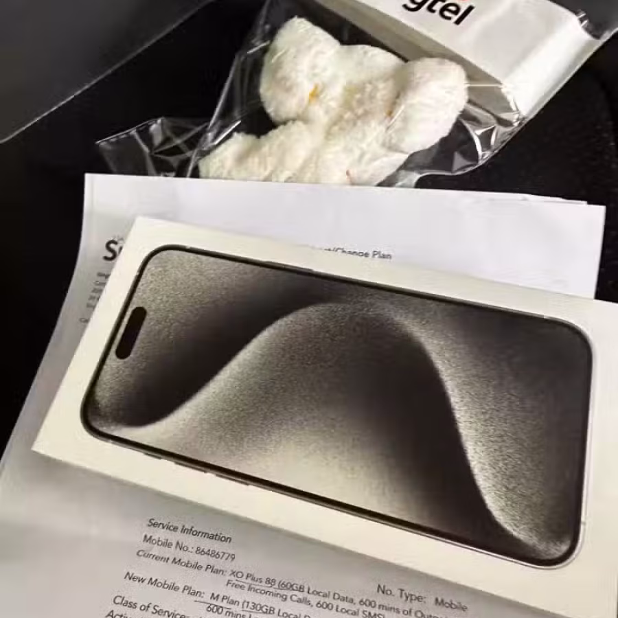 刚刚新电信签线的IPhone 15 pro max 256G白色 图片 1
