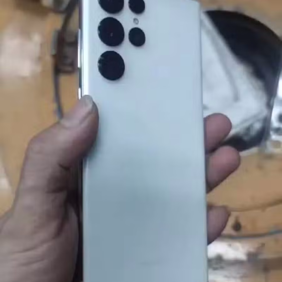 三星s22 U 图片 1
