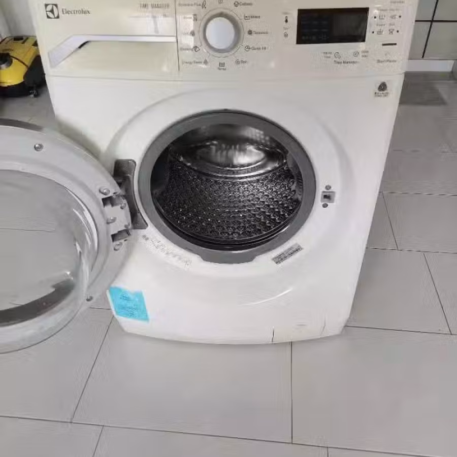 便宜转让一台8公斤伊莱克斯Electroulx 省水省电智能变频滚筒洗衣机  T 图片 5