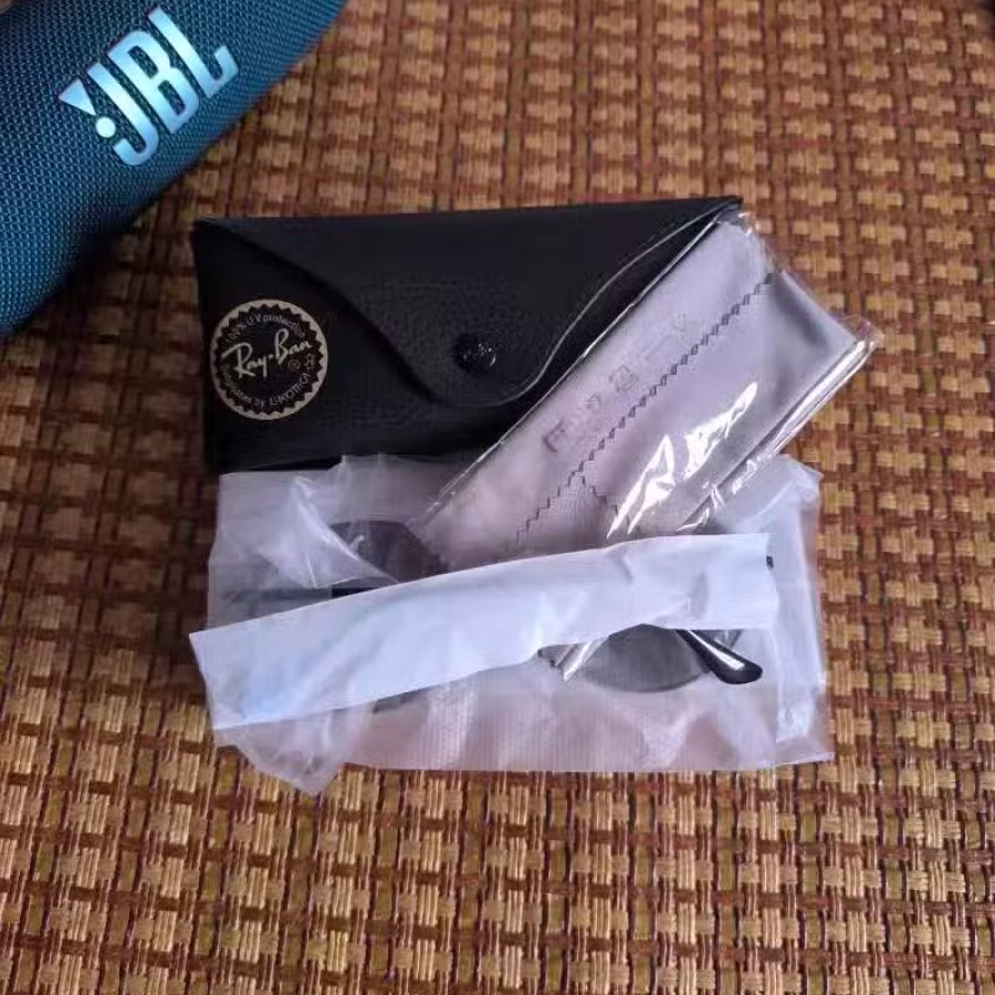 雷朋眼镜 图片 2