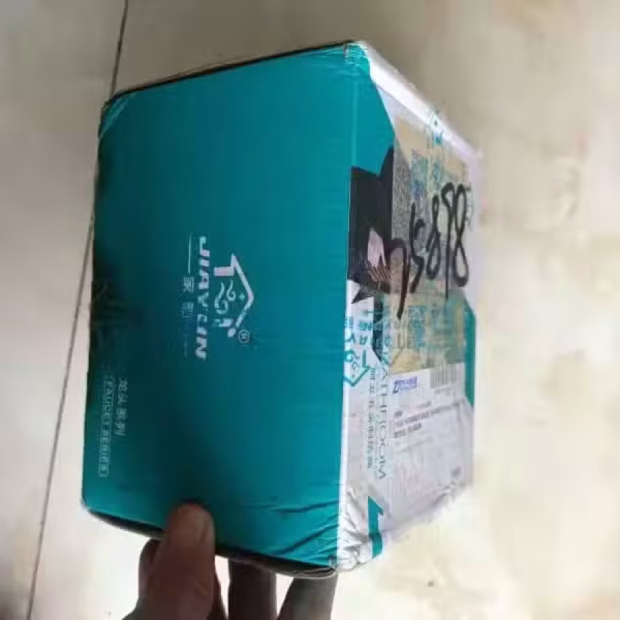家用三联水龙头带花洒全套 图片 1