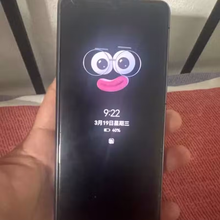 全新华为mate x5 图片 3