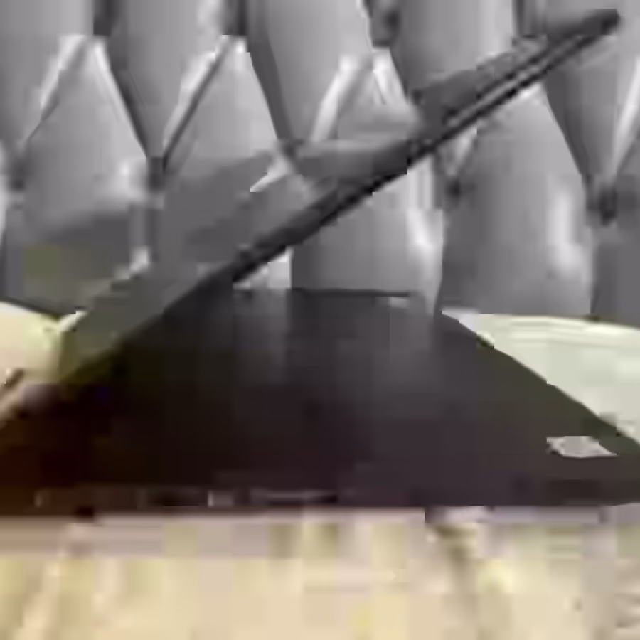 品牌戴尔（Dell）型号：7577笔记本电脑，游戏本，独立显卡，无磕碰，成色好， 图片 3