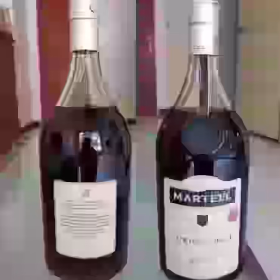 马爹利蓝带干邑白兰地老酒 图片 1