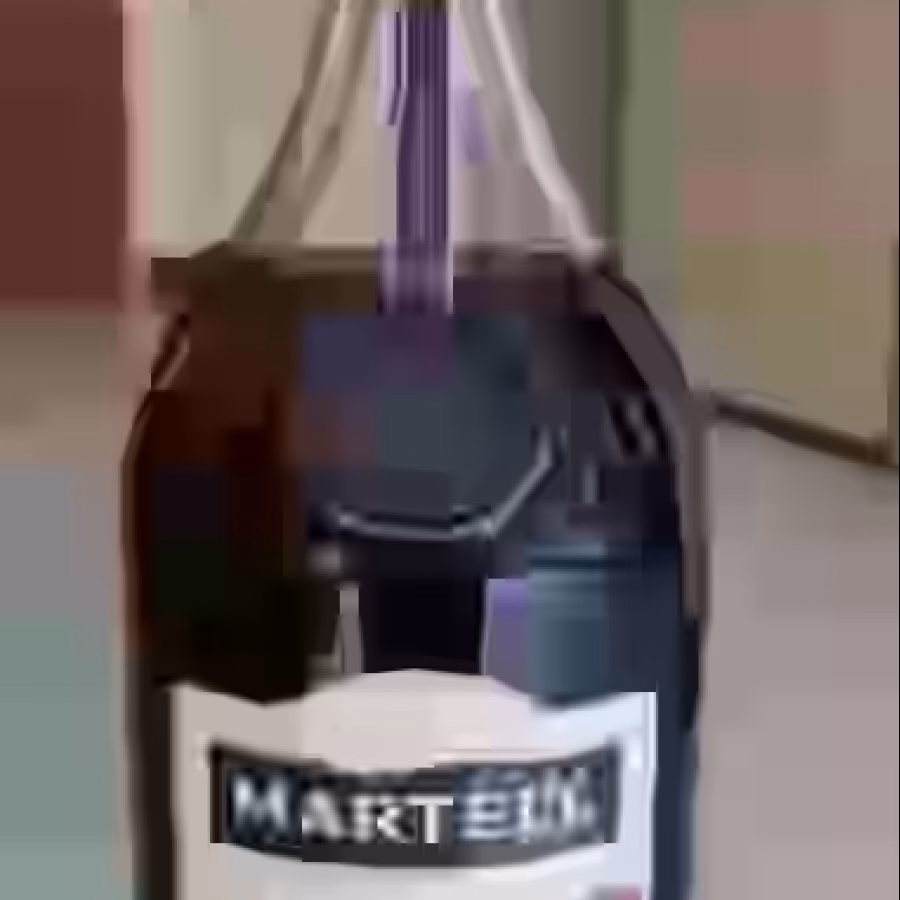 马爹利蓝带干邑白兰地老酒 图片 2