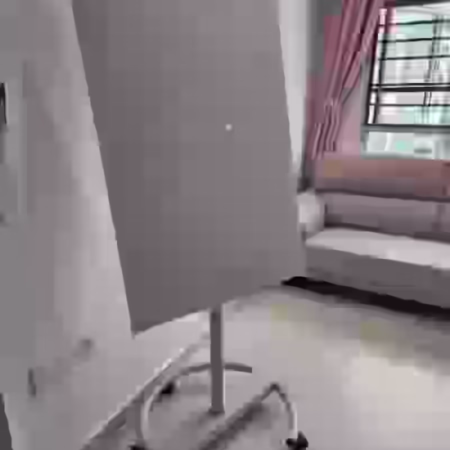 【亲子学习好帮手】出售钢化玻璃写字板 - $20 (不议价） 图片 1
