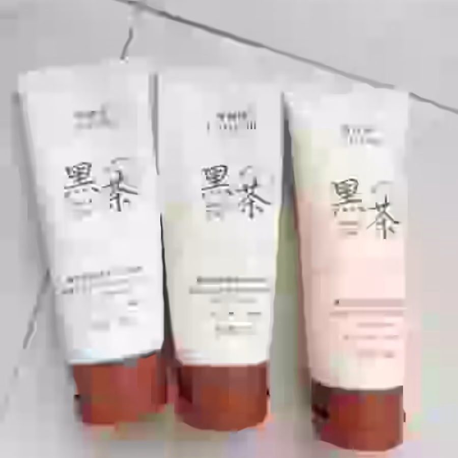 全新面霜，润肤露，润唇膏，眼镜清洁液，嫰肤水，黄芪面霜，洗面奶，洁面乳等 图片 27