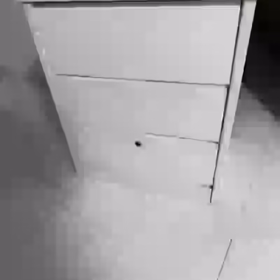 低价出售许多行李箱、家具、全新的锅瓢碗盘碟等厨房用品等许多 图片 27
